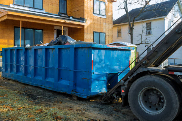 Best Construction Debris Removal  in Okemos, MI